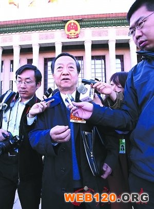 陈竺：基本药物目录明年更新 含医疗机构用药